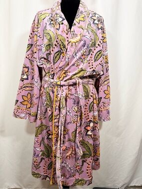 Cost Plus World Market Lilac Floral Robe with Belt Accent